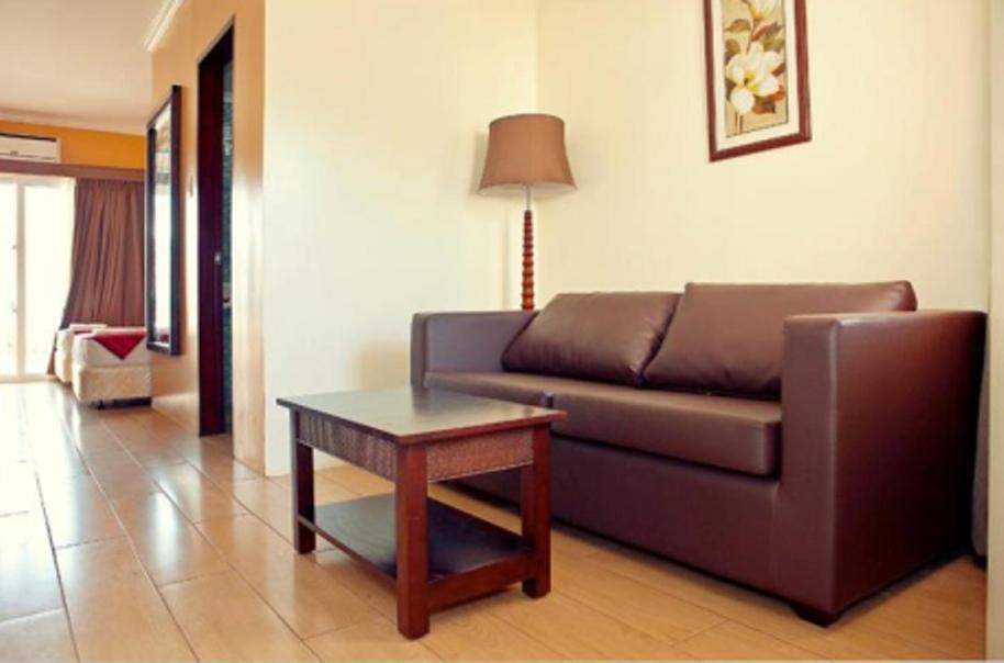 Danao Coco Palms Resort Себу Номер фото
