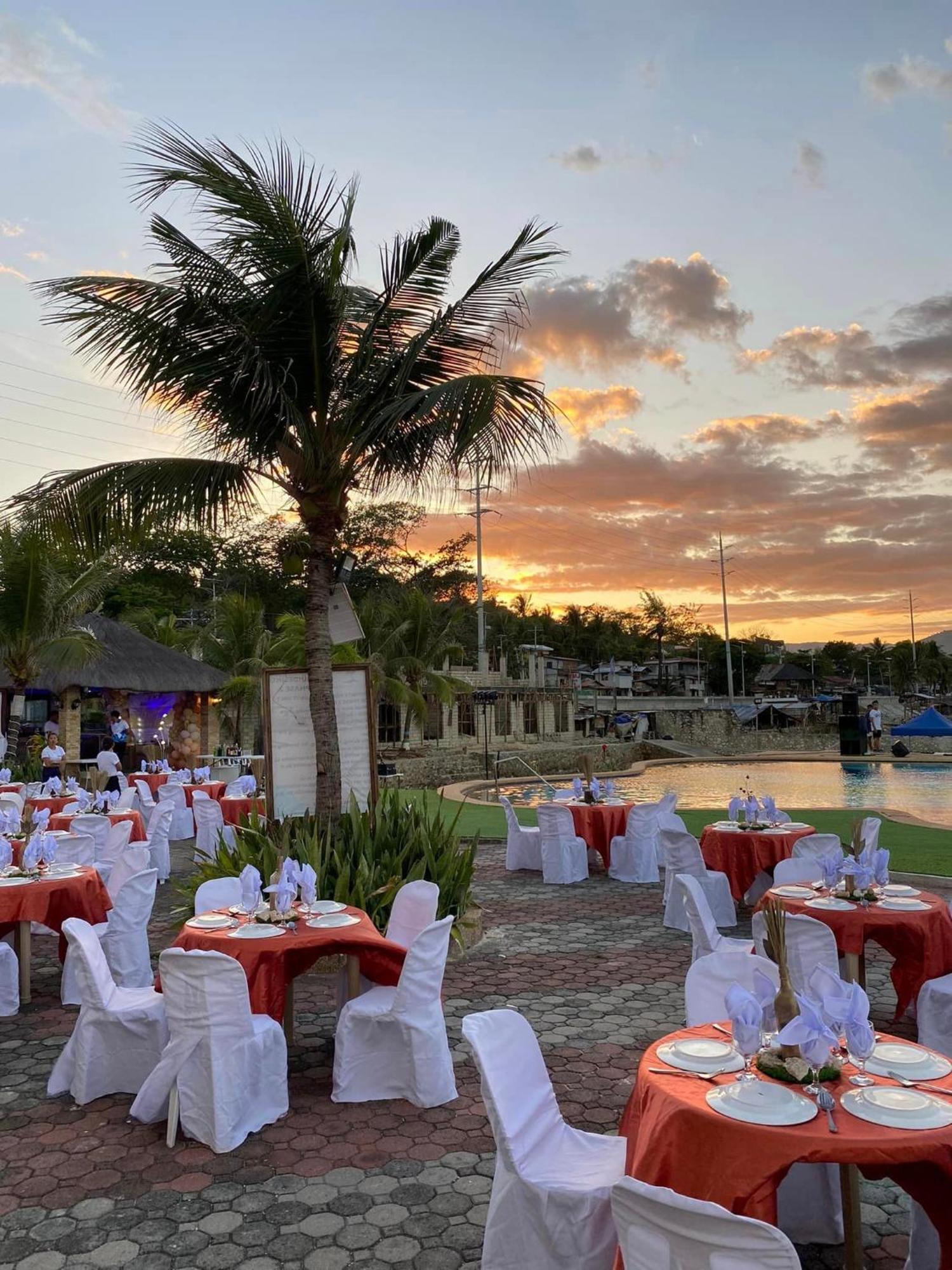 Danao Coco Palms Resort Себу Экстерьер фото